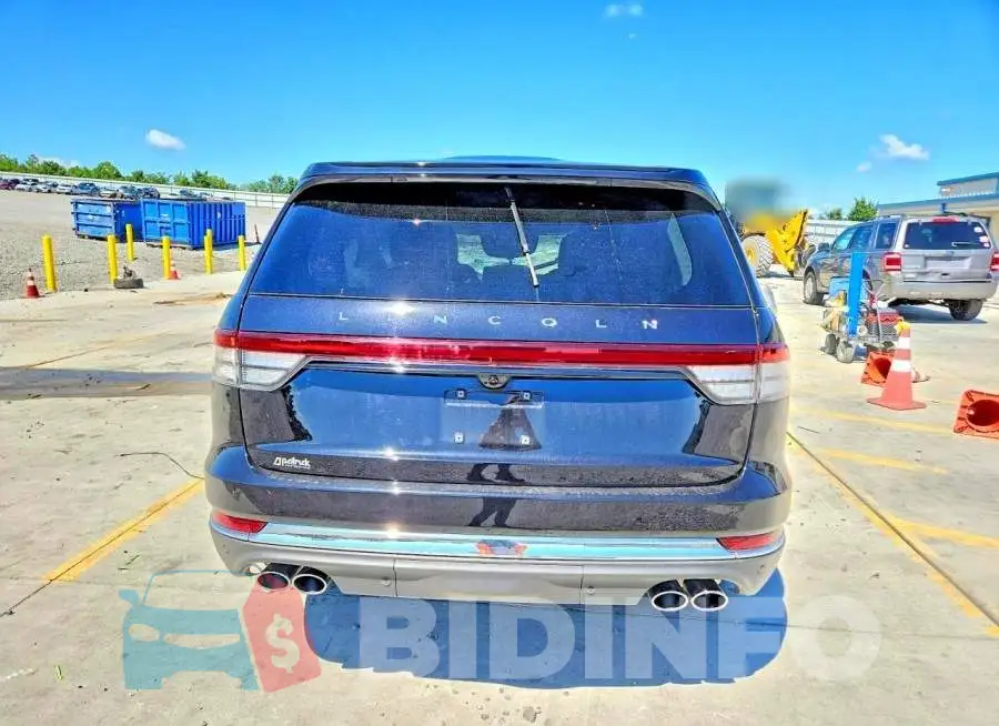 5LM5J7XC0SGL17968 Photo# 6