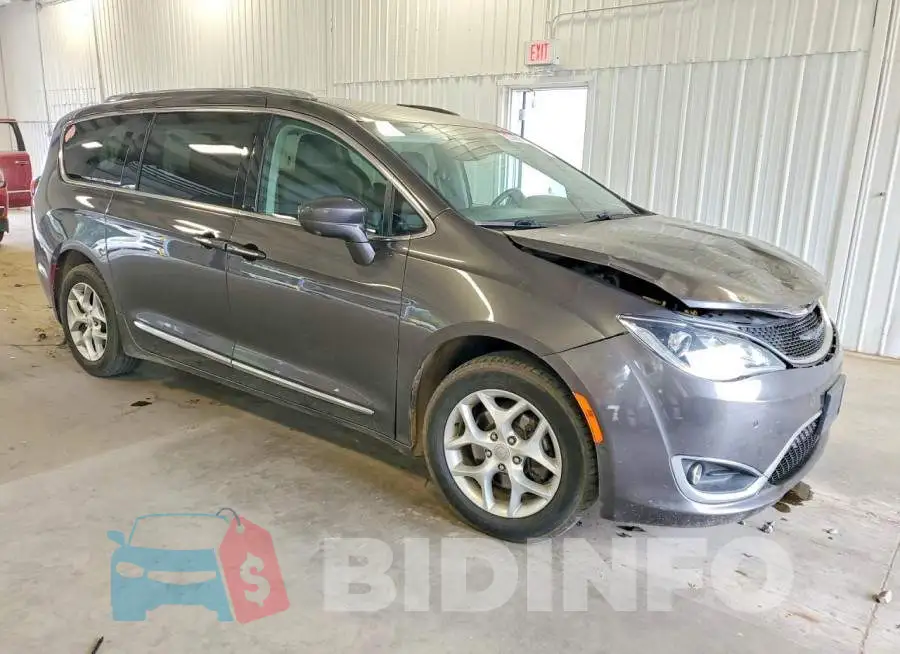 2C4RC1EG5HR623657 Photo# 4