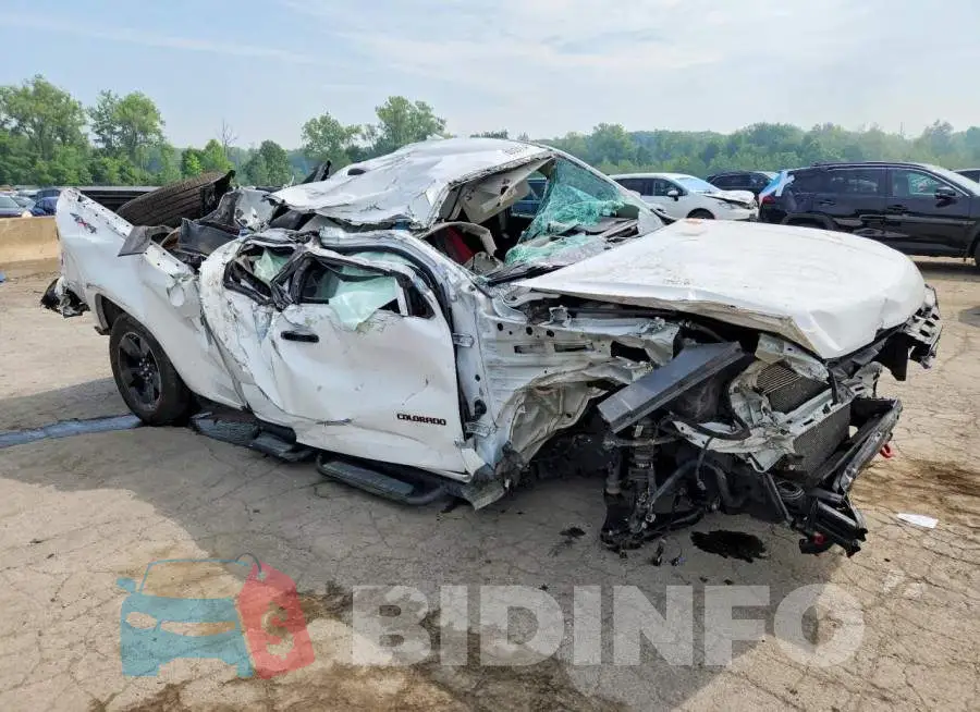 1GCHTCEN4M1299234 Photo# 4