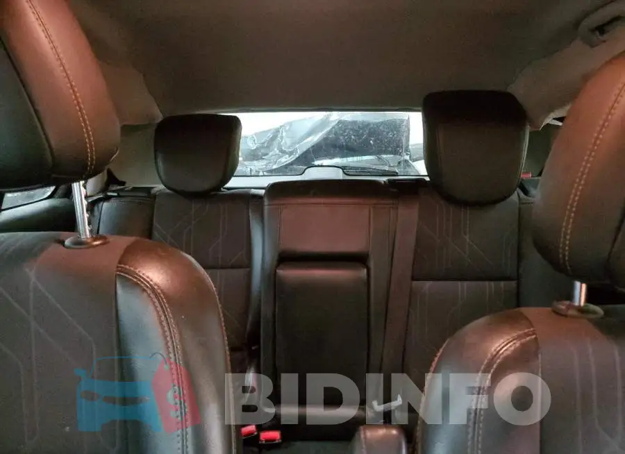 3GNCJPSB1KL281532 Photo# 10