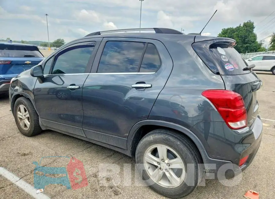KL7CJLSB4JB726246 Photo# 2
