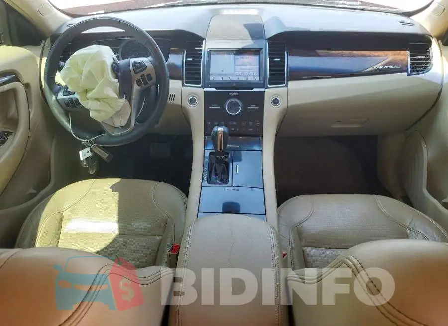 1FAHP2F88JG132641 Photo# 8