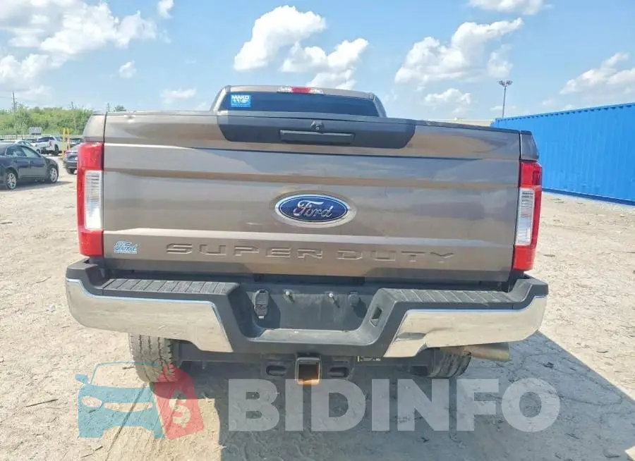 1FT8W3BT5KEF72214 Photo# 6