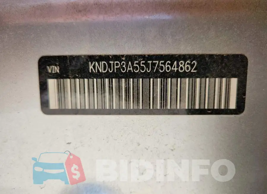 KNDJP3A55J7564862 Photo# 12