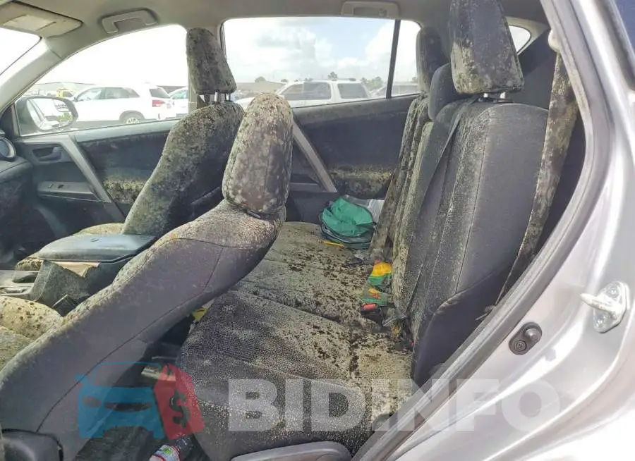2T3BFREV3JW723953 Photo# 11