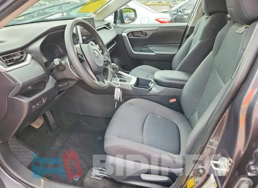 2T3F1RFV6SW586054 Photo# 7