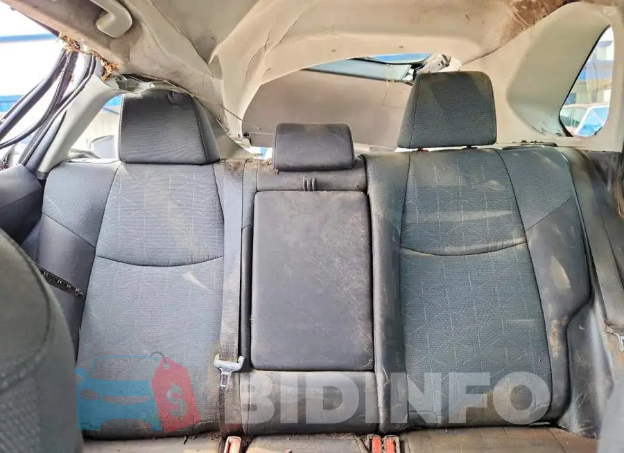 2T3P1RFV3SC504934 Photo# 10