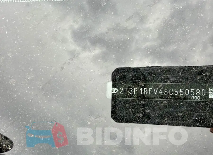 2T3P1RFV4SC550580 Photo# 10