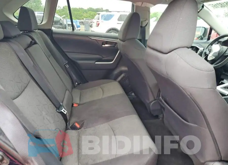 2T3P1RFV6MW230016 Photo# 11