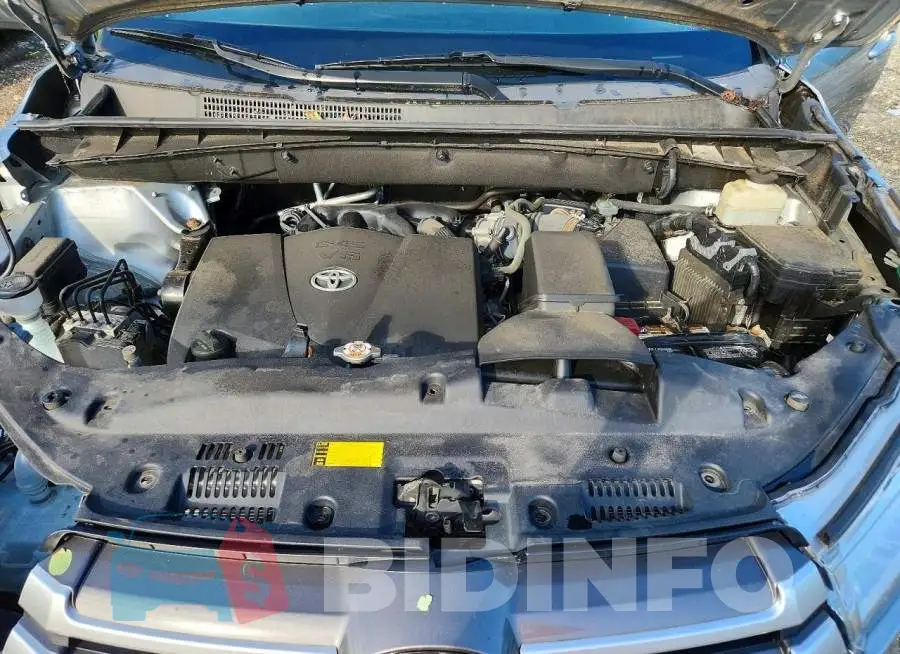 5TDBZRFH1JS895755 Photo# 12