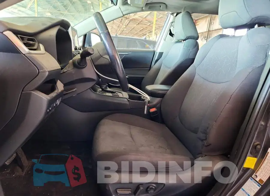 JTMP1RFV8KD514032 Photo# 7