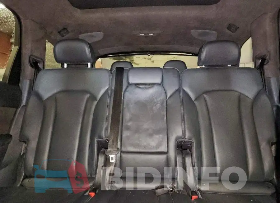 WA1VAAF72HD028412 Photo# 10