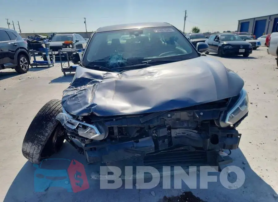 3N1AB8CV2LY204820 Photo# 5