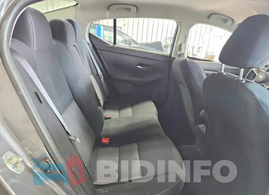 3N1AB8CV2NY206327 Photo# 10