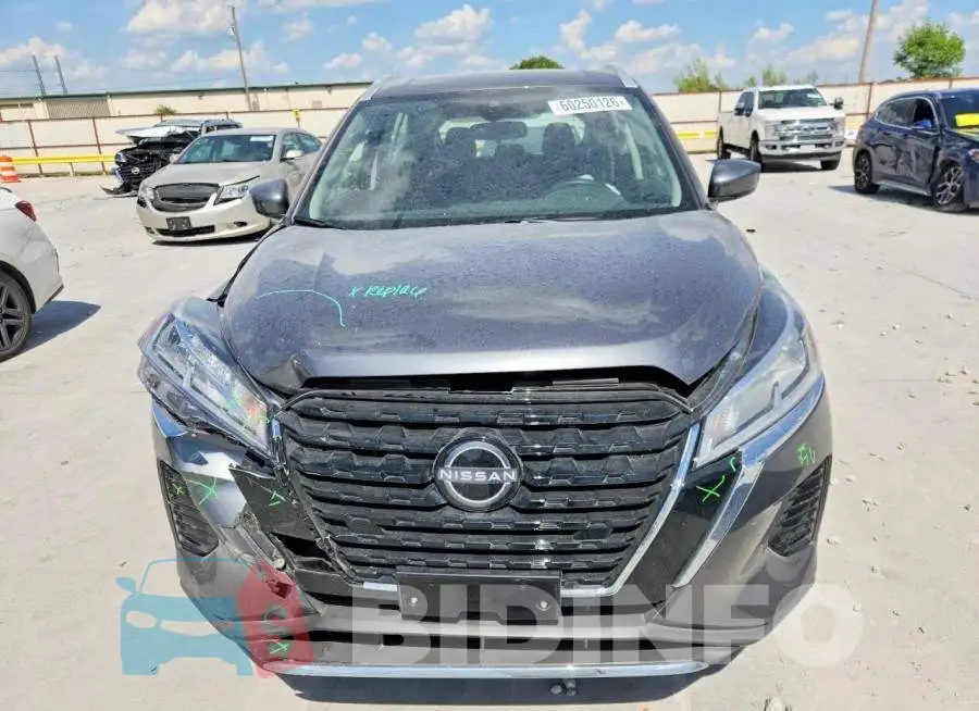 3N1CP5CV1RL560805 Photo# 5