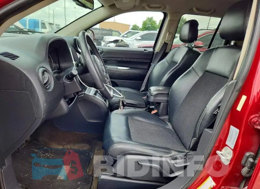1C4NJCEB4HD182711 Photo# 7