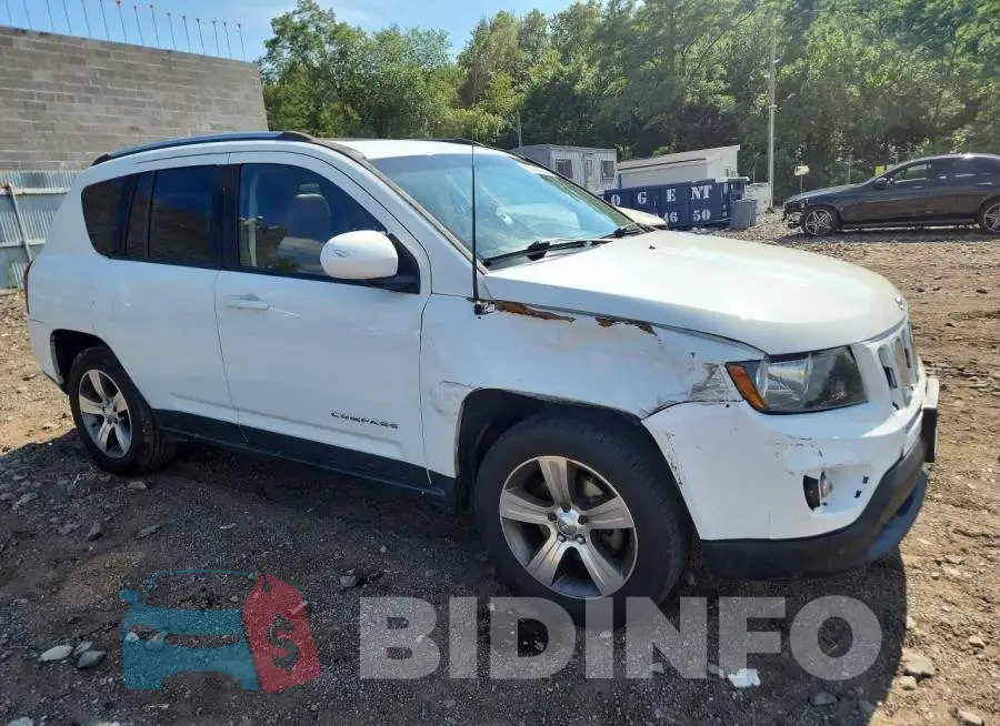 1C4NJDEB4HD112339 Photo# 4
