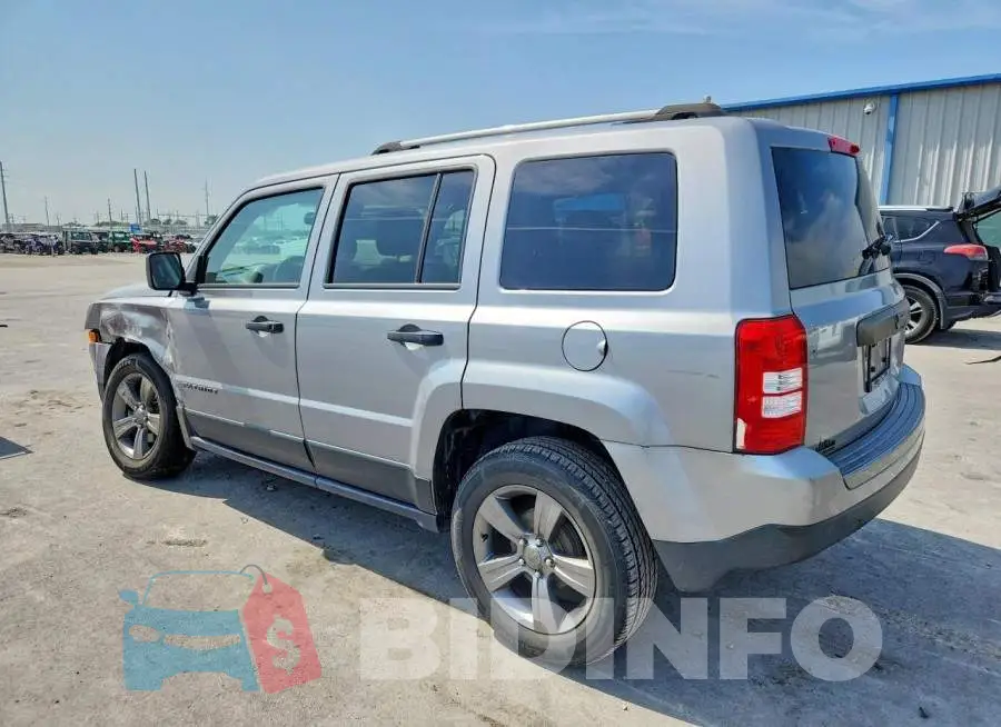 1C4NJPBAXHD161865 Photo# 2
