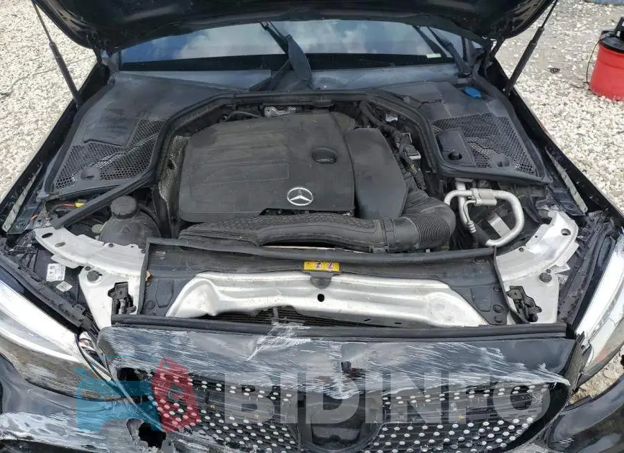 55SWF8DB9KU302733 Photo# 11