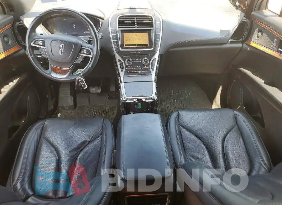 2LMPJ6LP2KBL42817 Photo# 8