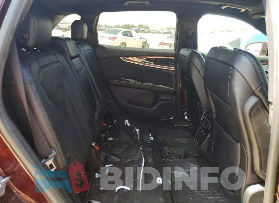 2LMPJ6LP2KBL42817 Photo# 11
