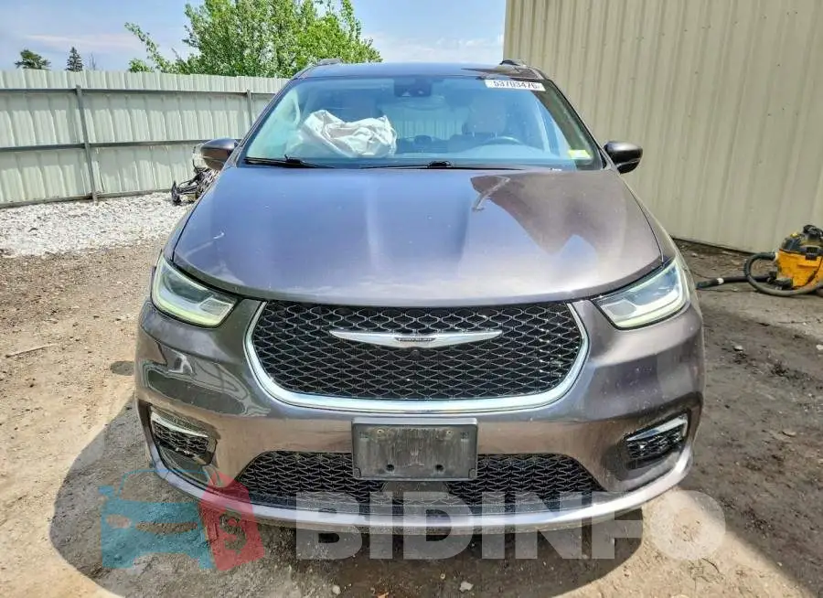 2C4RC1BG4MR593582 Photo# 5