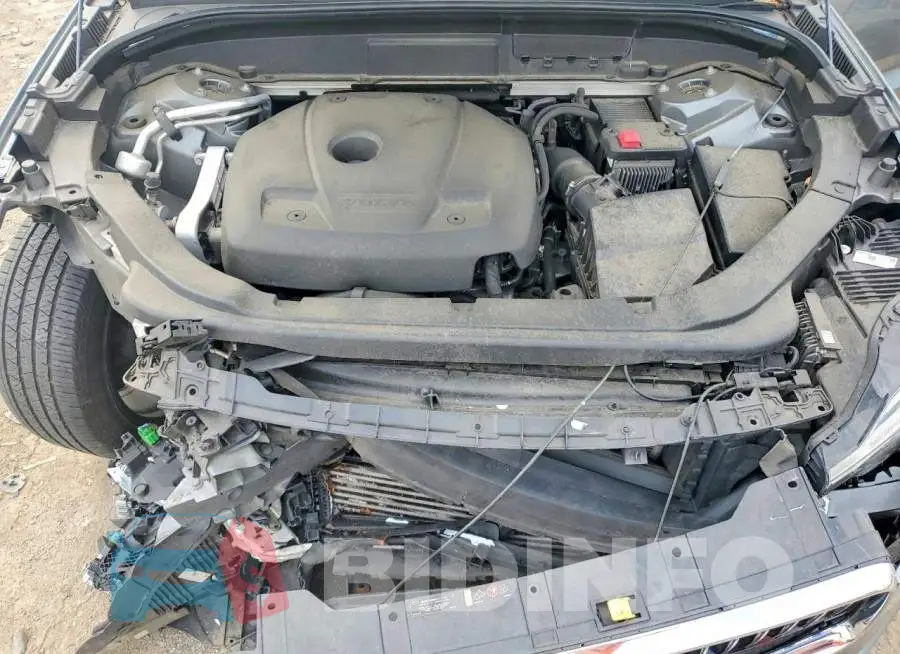 YV4102RL1M1737752 Photo# 12