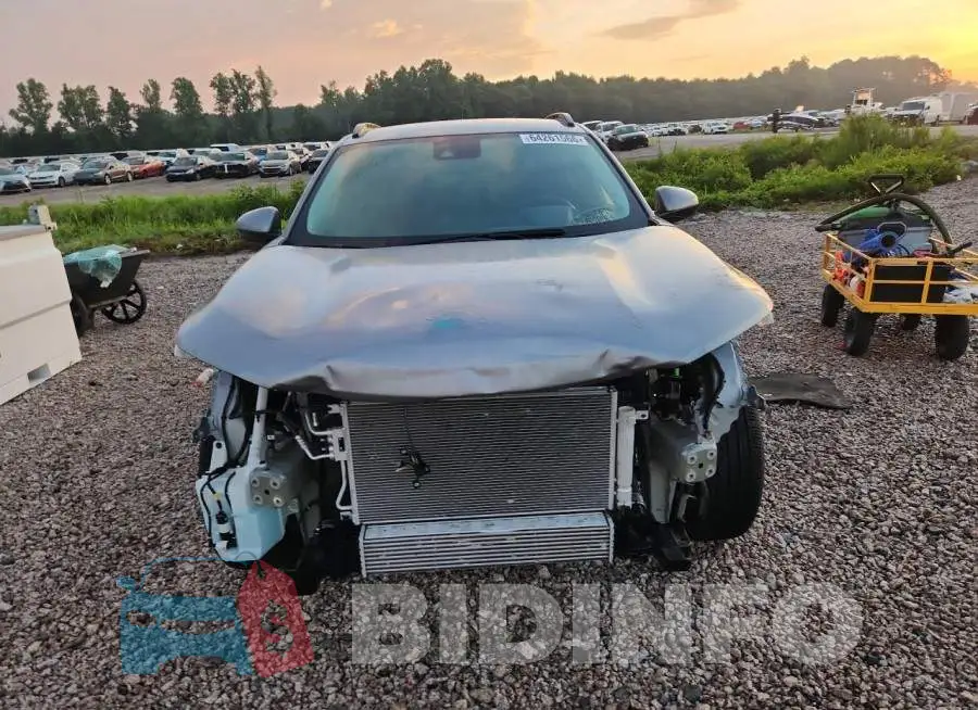 KL77LHE20RC172102 Photo# 5