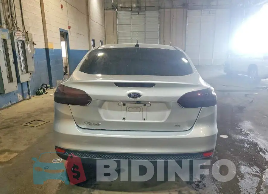 1FADP3F20JL328659 Photo# 6
