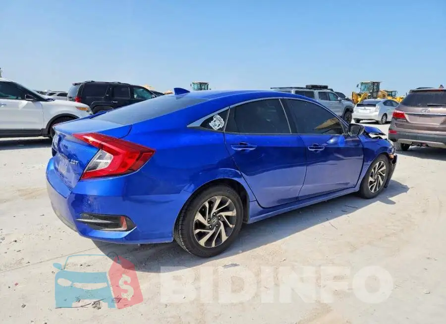 19XFC2F72HE018276 Photo# 3