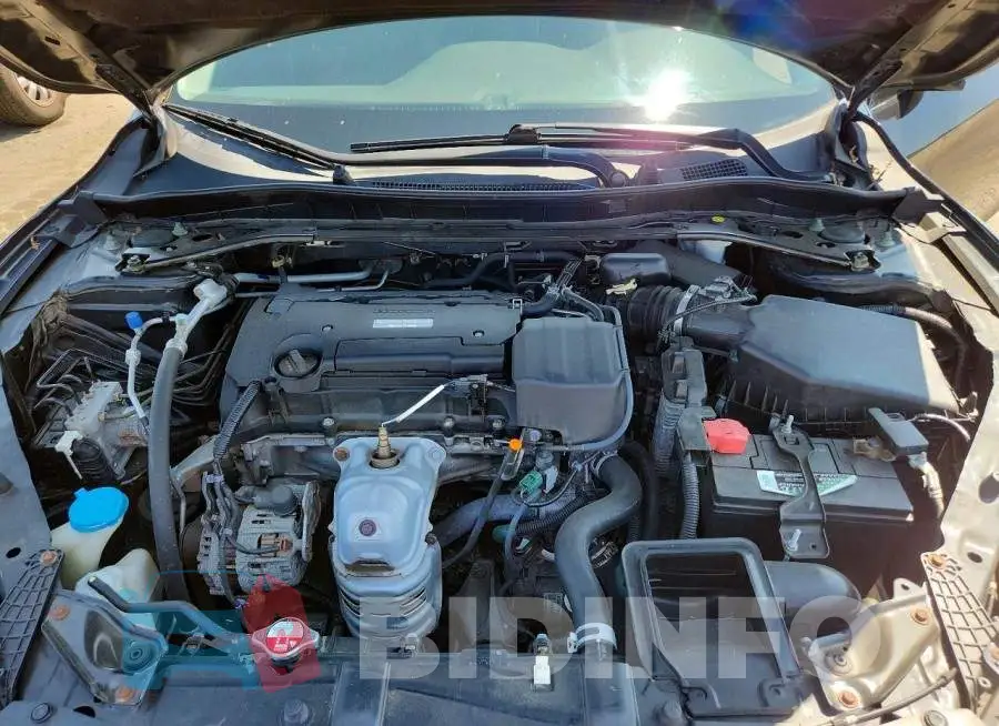 1HGCR2F78HA297951 Photo# 11