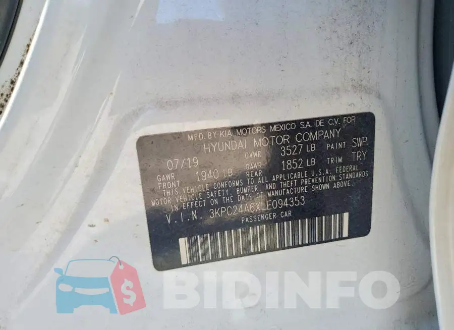 3KPC24A6XLE094353 Photo# 12