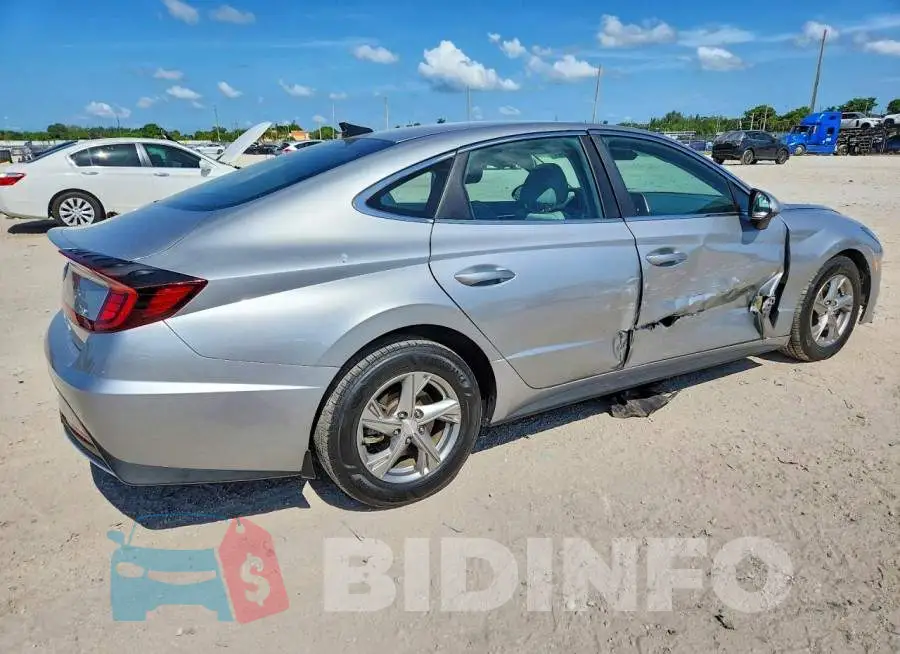 5NPEG4JA6NH145683 Photo# 3