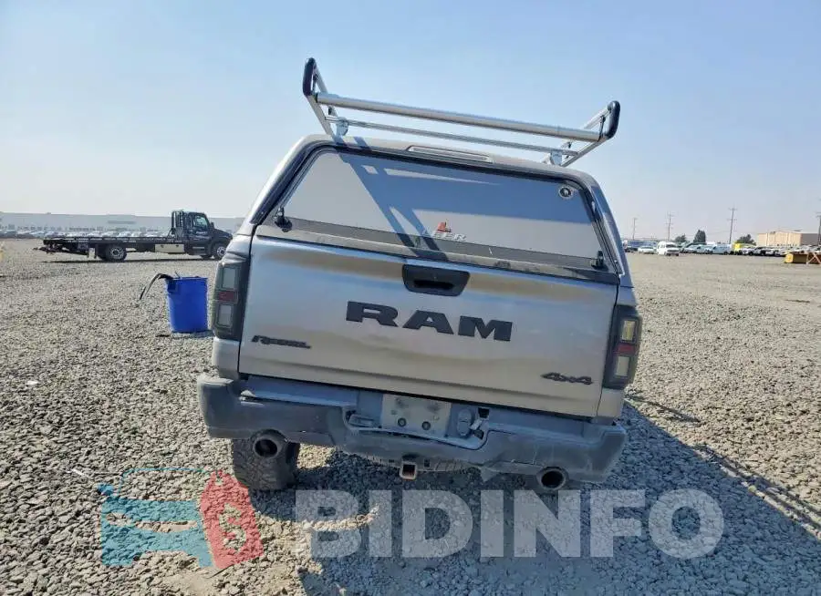 1C6SRFLT0MN600282 Photo# 6