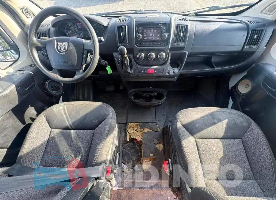 3C6TRVAG5LE123193 Photo# 9