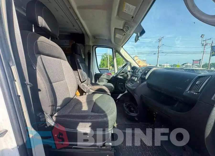 3C6TRVAG5LE123193 Photo# 1