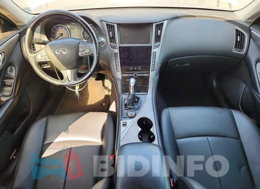 JN1CV7AP0HM641840 Photo# 8