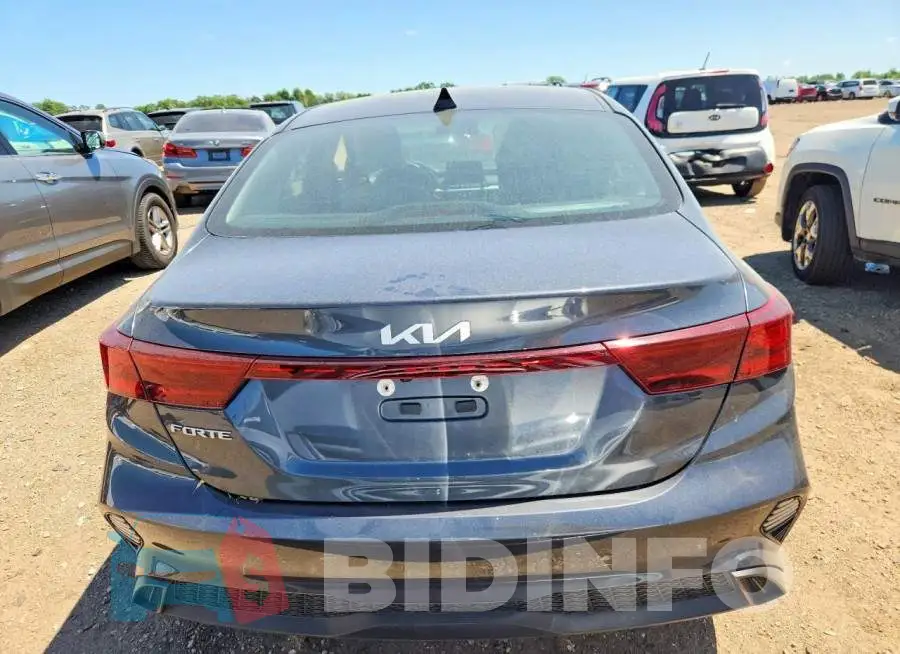 3KPF24AD3PE555300 Photo# 6