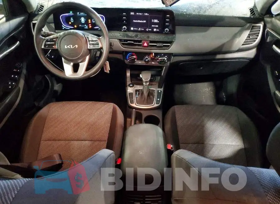 KNDEPCAA8T7891127 Photo# 8