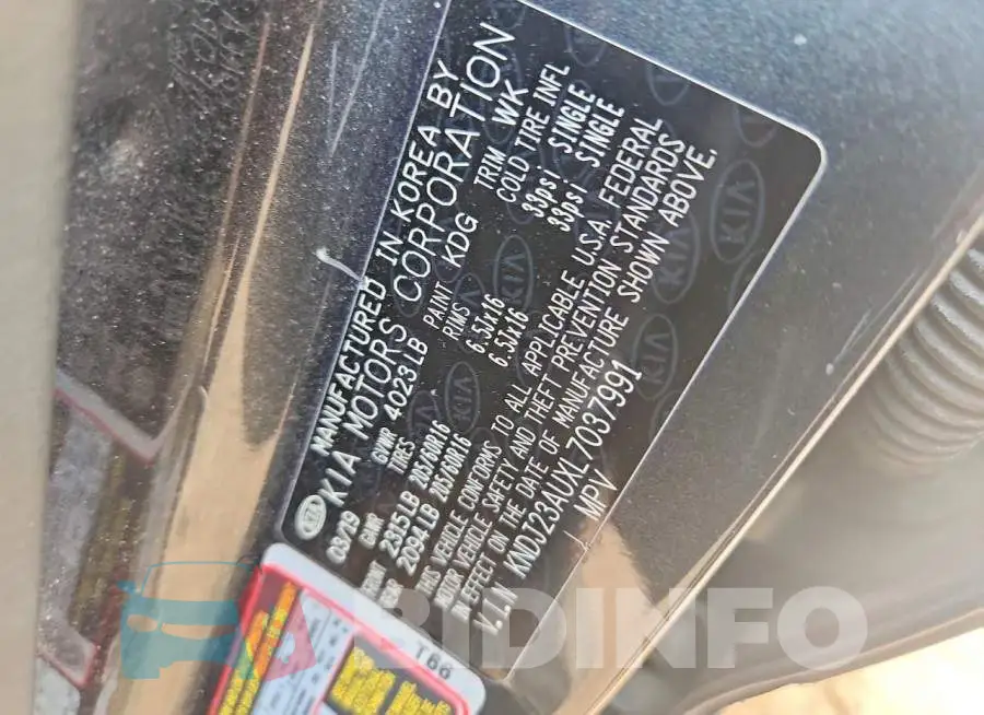 KNDJ23AUXL7037991 Photo# 12