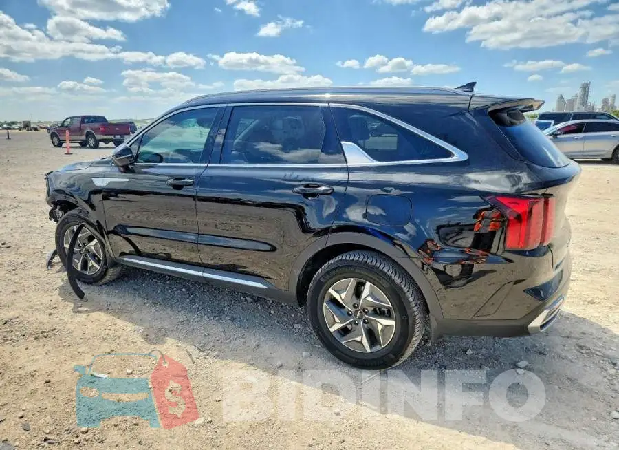 KNDRG4LG2N5086263 Photo# 2