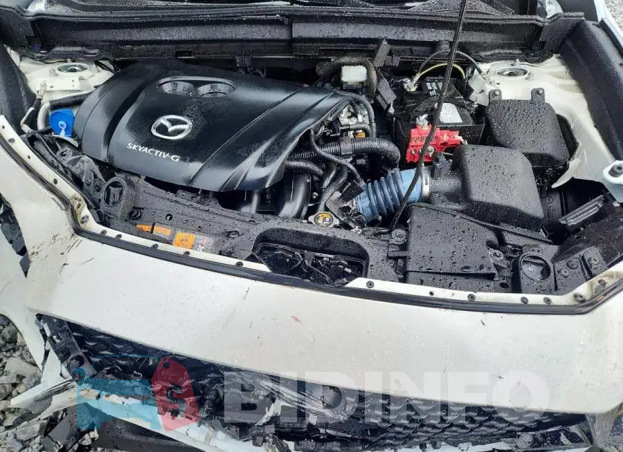 3MVDMBBL0NM452042 Photo# 11