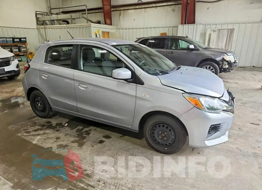 ML32AUHJ7RH016840 Photo# 4
