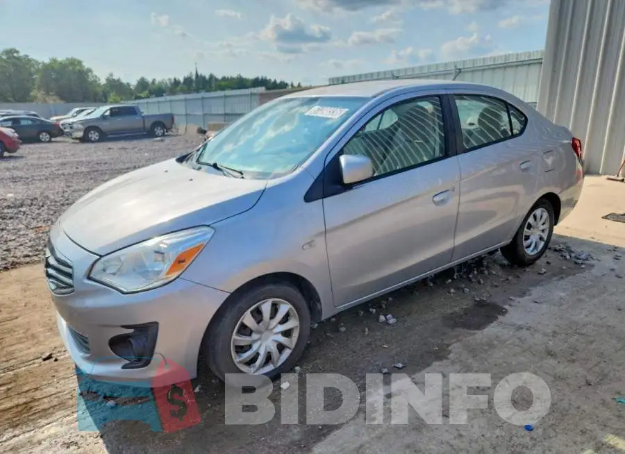 ML32F3FJ8HHF17073 Photo# 1