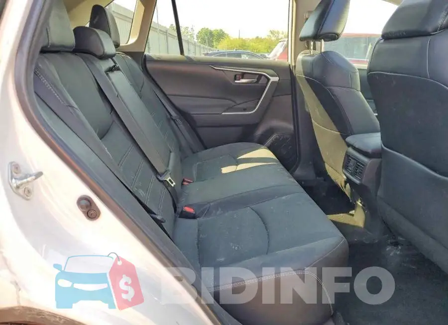 2T3A1RFV2PW347022 Photo# 11