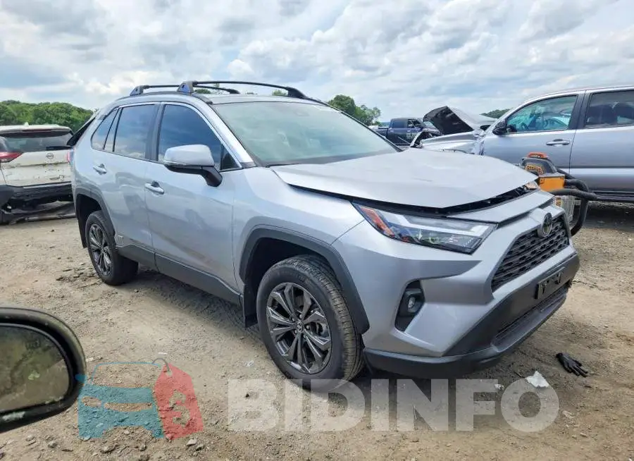 2T3B6RFV8SW086638 Photo# 4