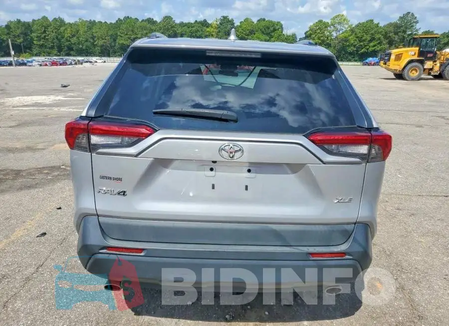 2T3C1RFV6KW012363 Photo# 6