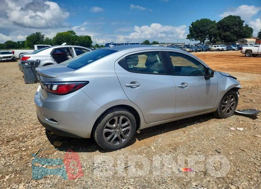 3MYDLBYV8KY509431 Photo# 3