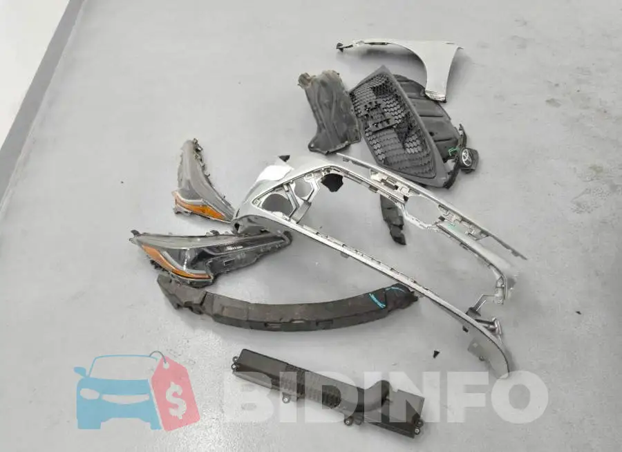 5YFEPMAE2MP215636 Photo# 12