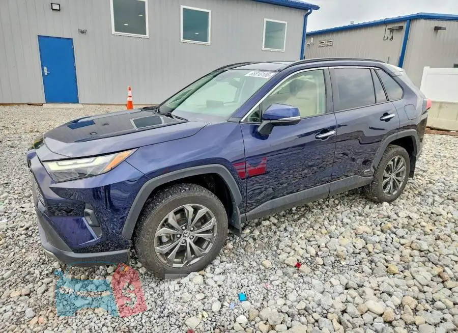 JTMD6RFV8PD111843 Photo# 1